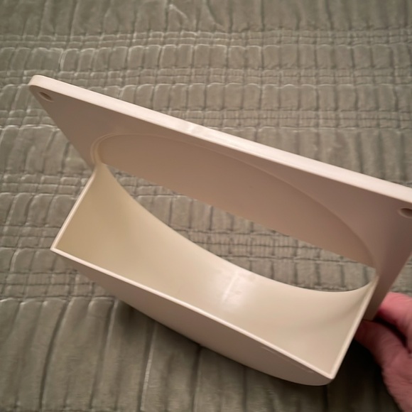 Vintage Tupperware Lid Holder That Attaches to Door - Picture 4 of 8